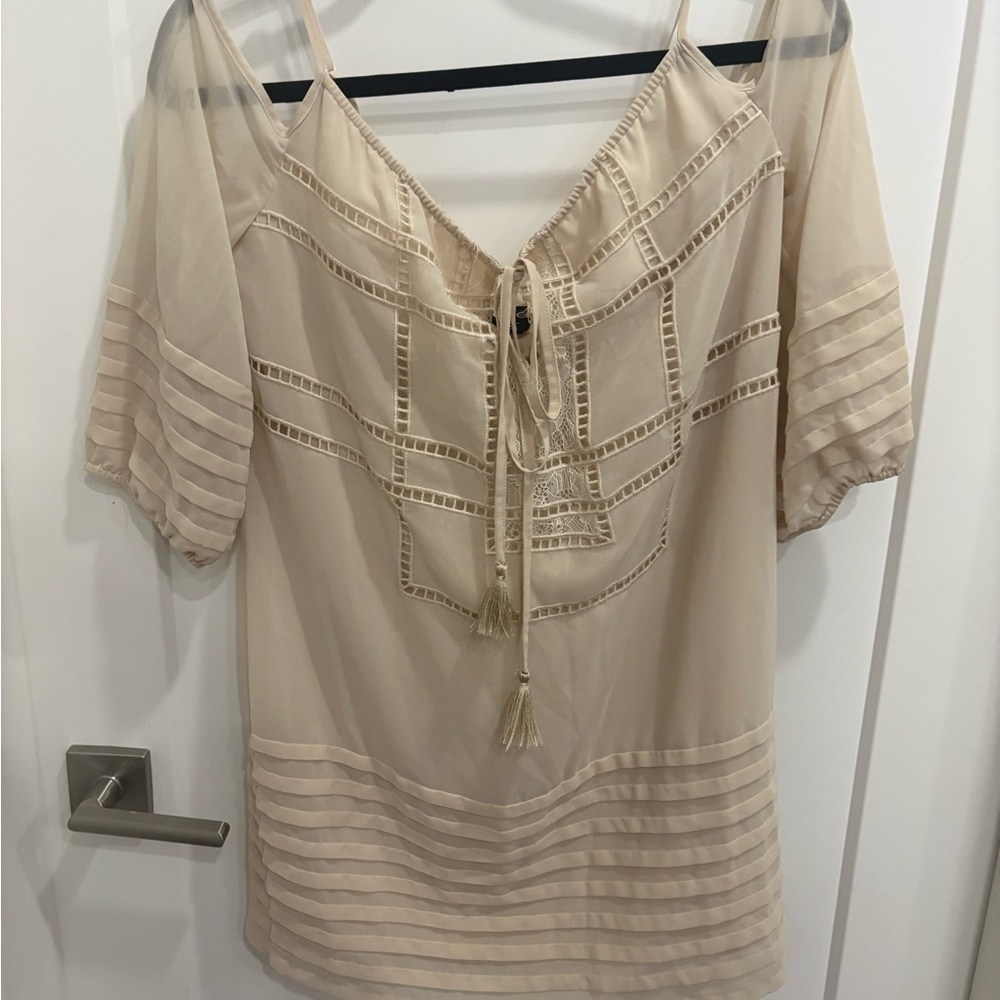 BEBE BOHO DRESS - Picture 2 of 7